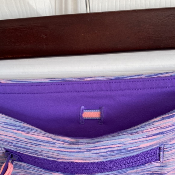 Ivivva Lululemon for Girls Skirt with built in shorts. Girls size 6 - Picture 8 of 9